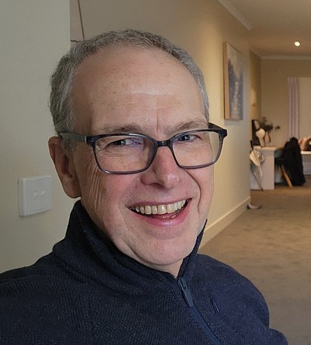 Dr Iain Duncan